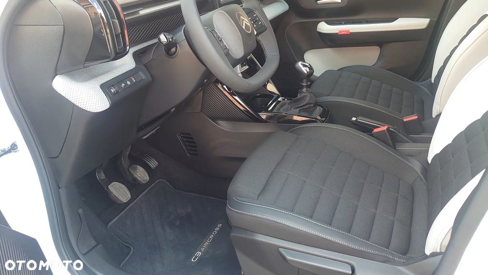 Citroën C3 Aircross 1.2 Turbo Plus S&S - 26