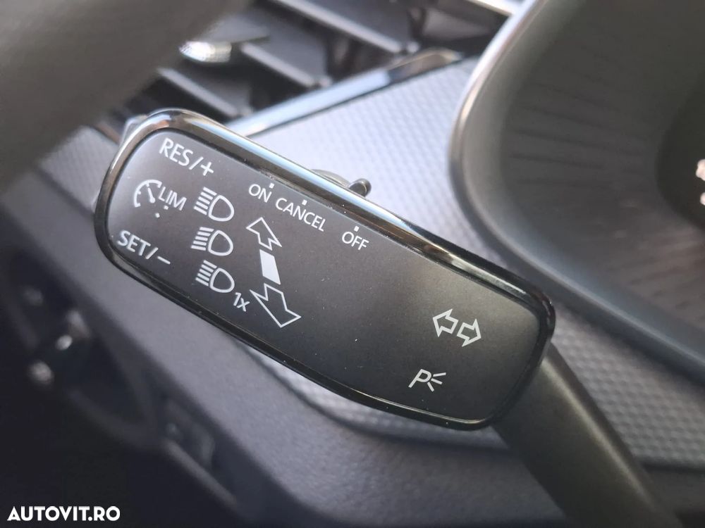 Skoda Kamiq 1.0 TSI Essence - 24