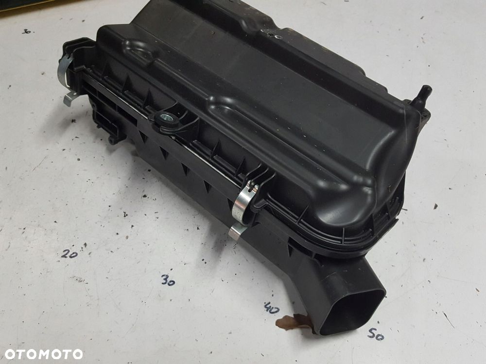 SUZUKI SWIFT MK8 17r- 1.2 B OBUDOWA FILTRA POWIETRZA - 4