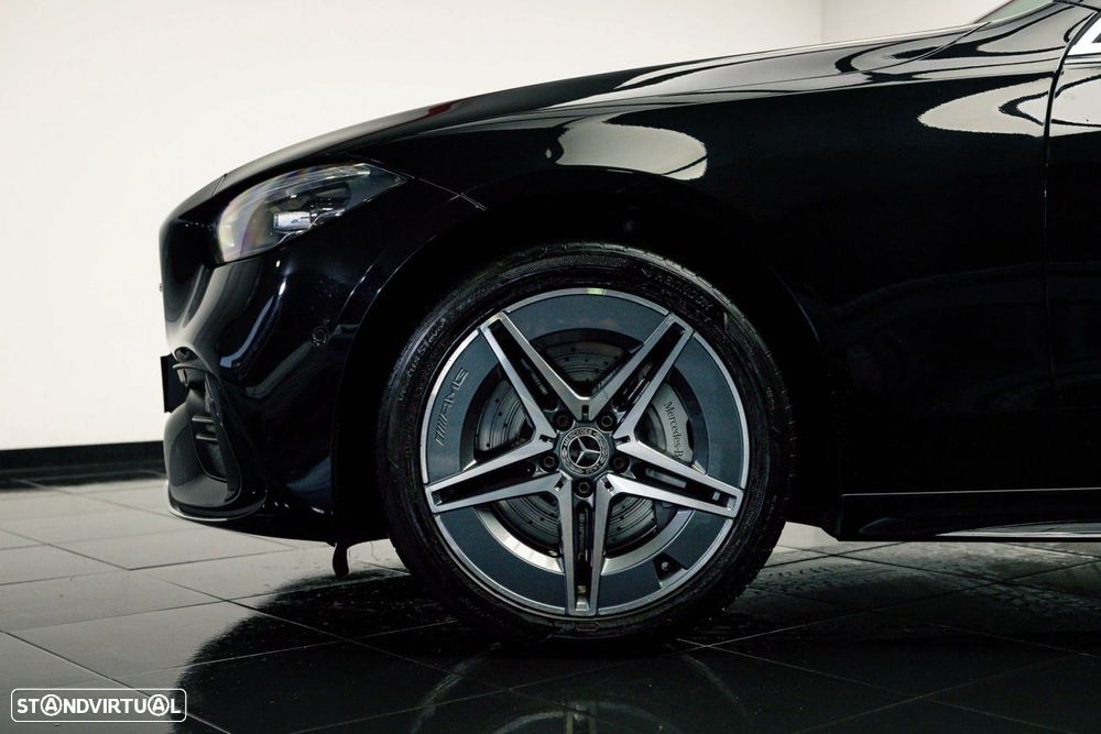 Mercedes-Benz C 300 e AMG Line - 12