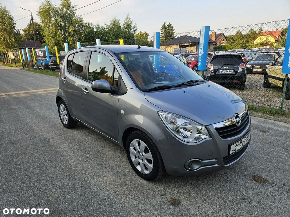 Opel Agila - 2