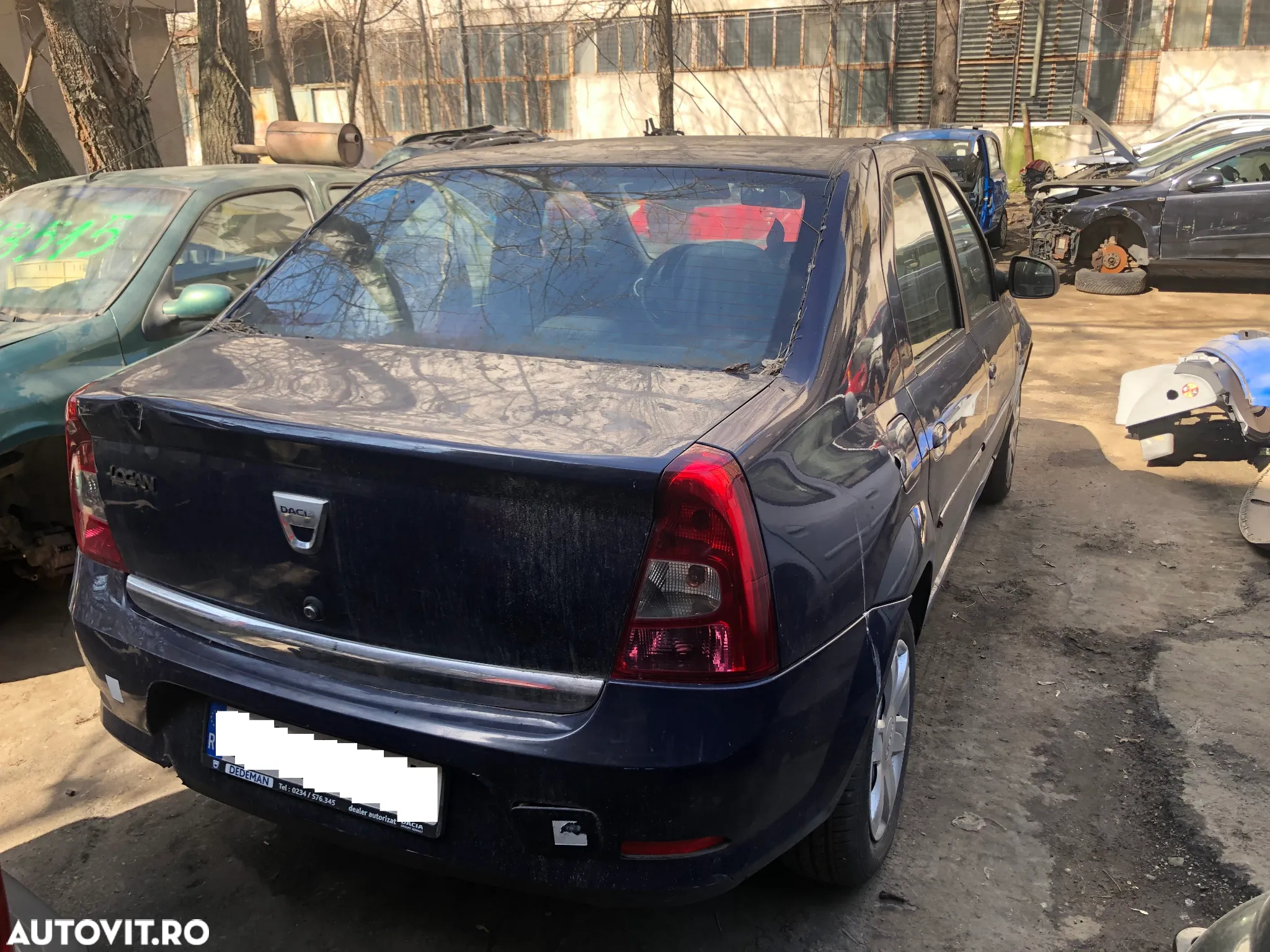 Dezmembrez Dacia Logan PH2 facelift 2011 albastru benzina - 6