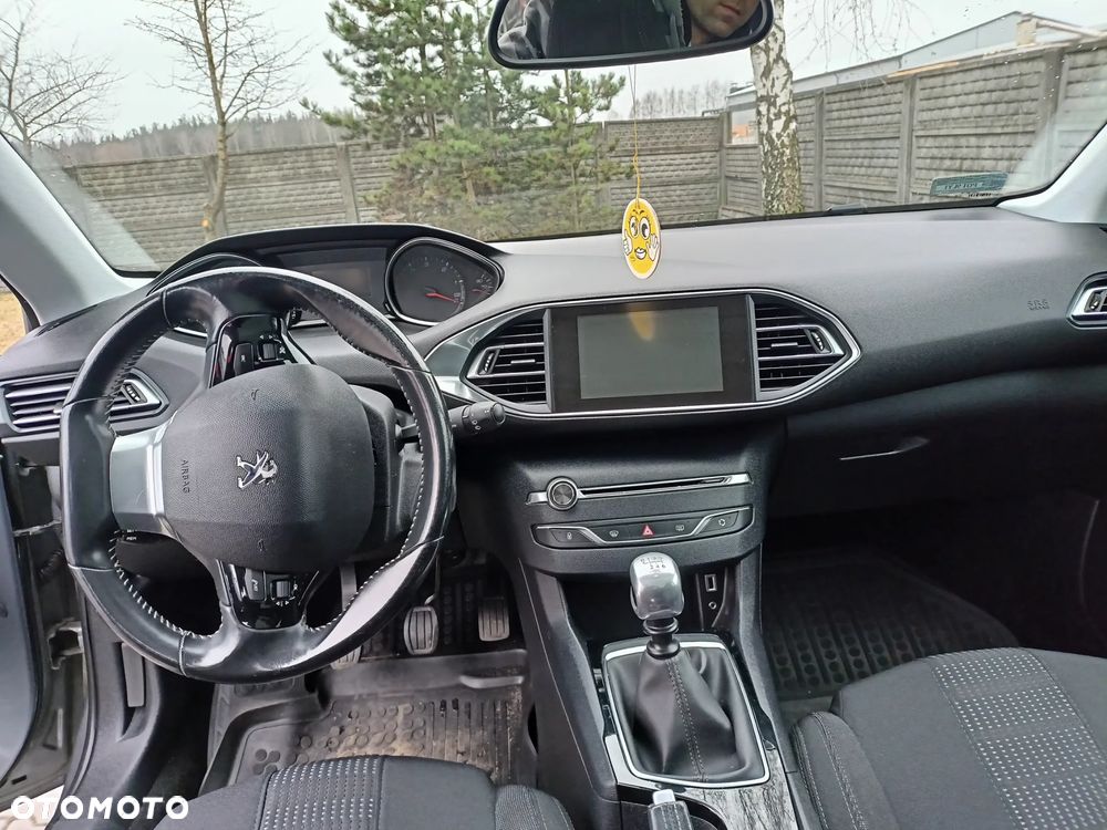 Peugeot 308 1.6 BlueHDi Active S&S - 17