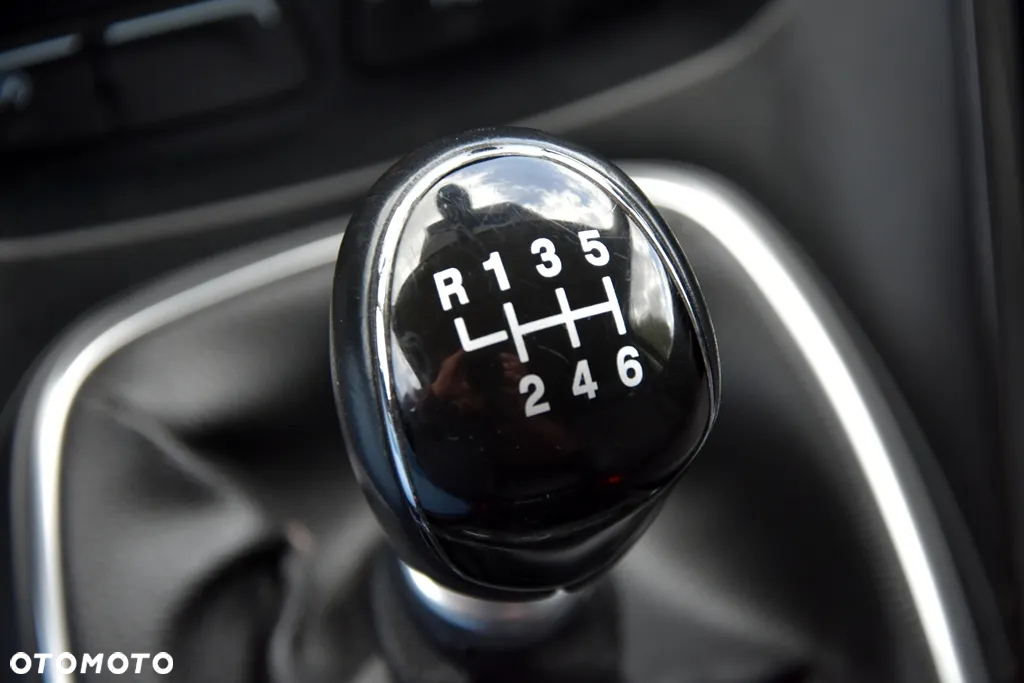 Ford Kuga 1.5 EcoBoost FWD Titanium ASS - 34