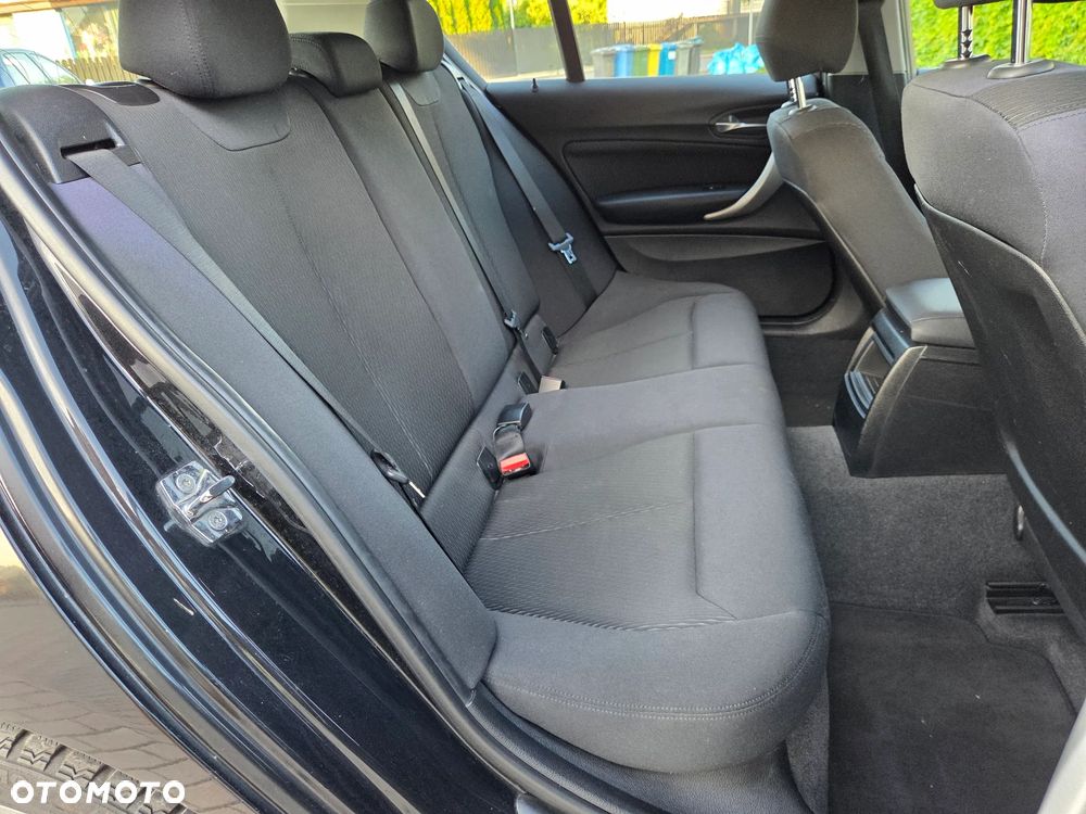 BMW Seria 1 116d EfficientDynamics Sport Line - 9