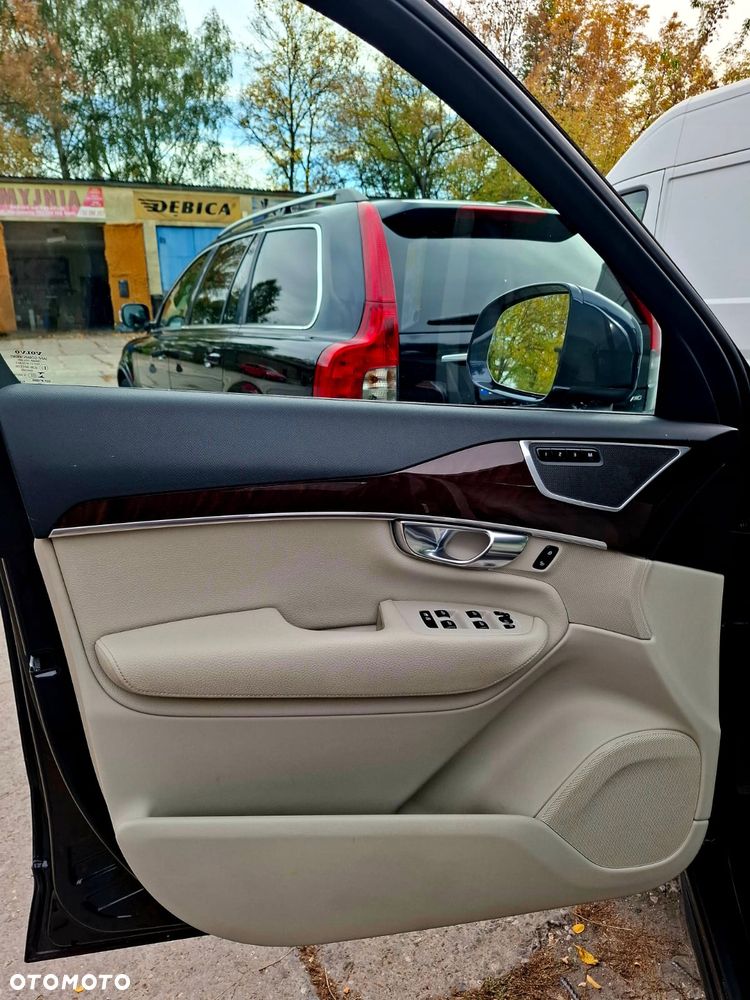 Volvo XC 90 T6 AWD Momentum Pro 7os - 17