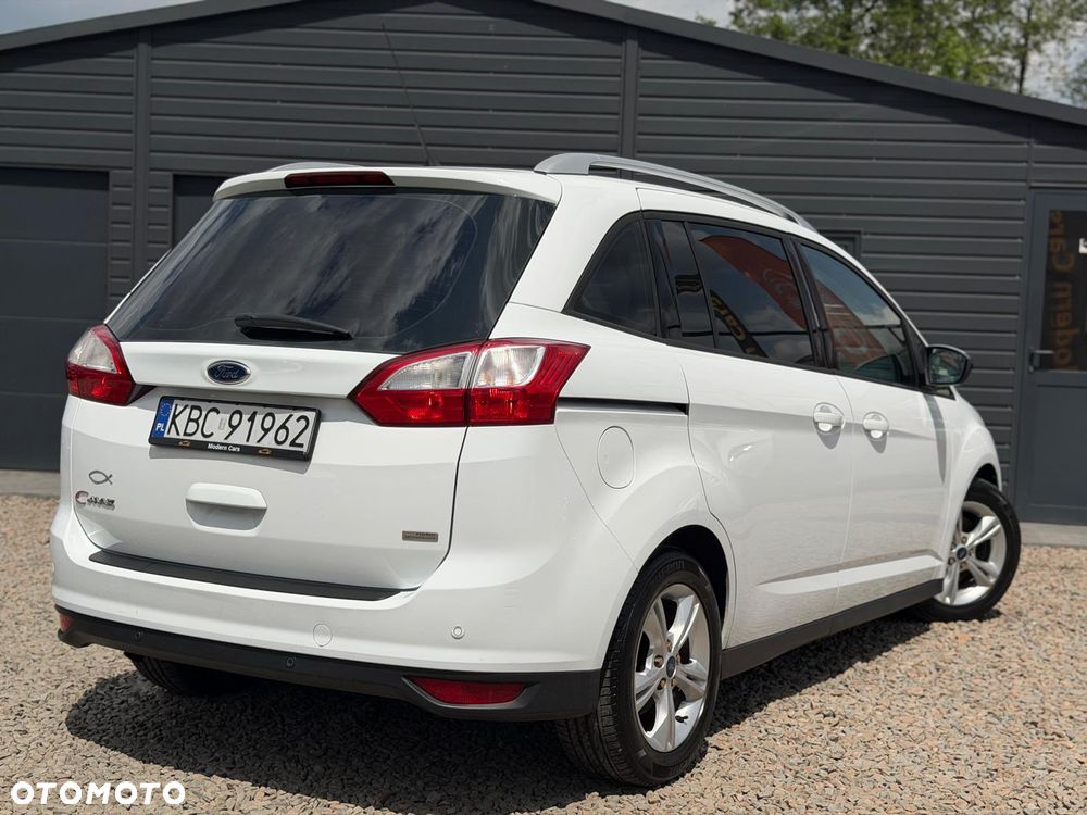 Ford C-MAX - 12