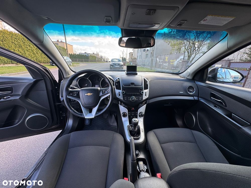 Chevrolet Cruze 1.8 LT - 14