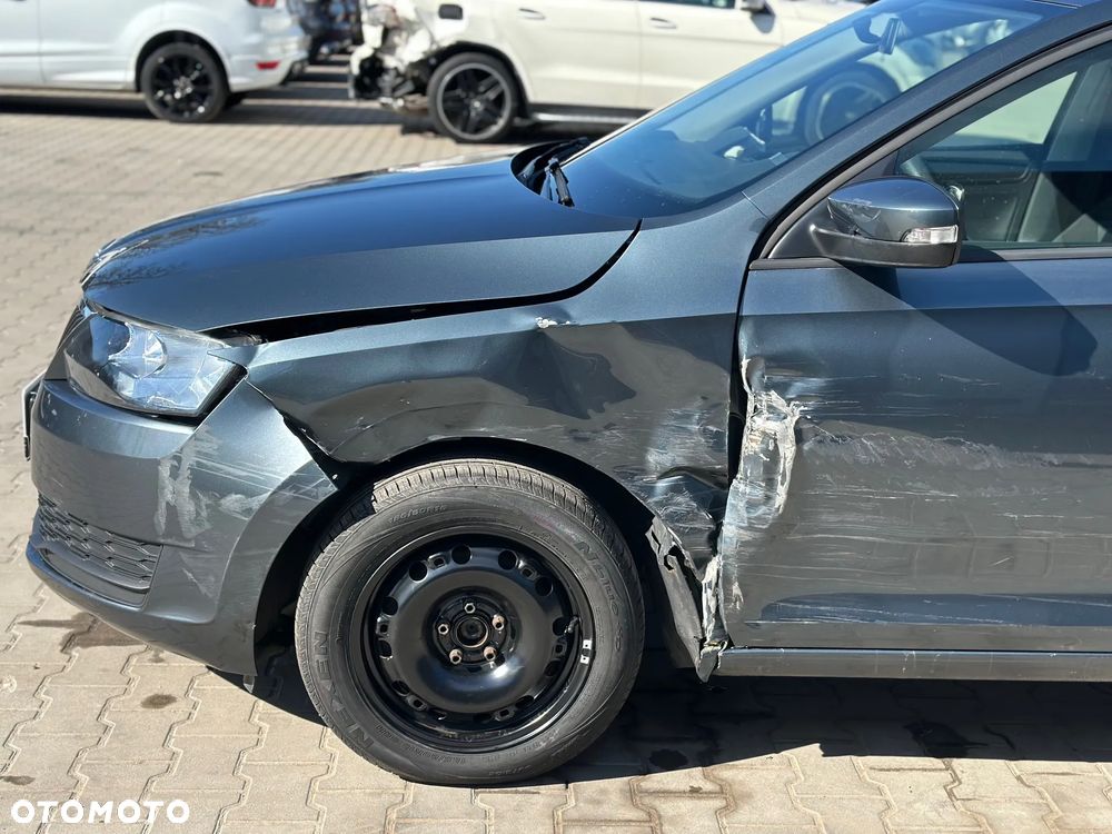 Skoda RAPID 1.0 TSI Active - 4