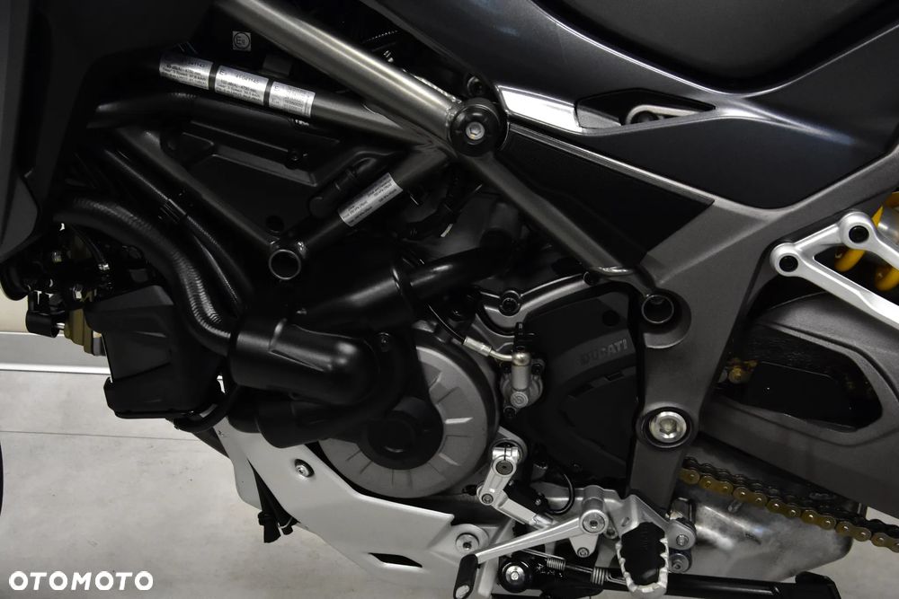 Ducati Multistrada - 38