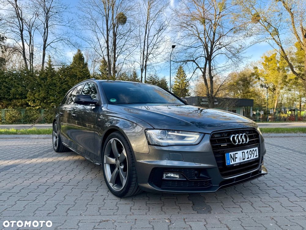 Audi A4 Avant 2.0 TDI DPF clean diesel S line Sportpaket - 31