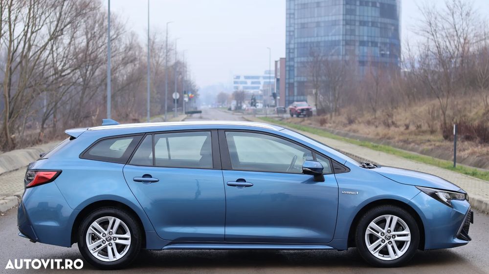 Toyota Corolla 1.8 Hybrid Touring Sports Business Edition - 30