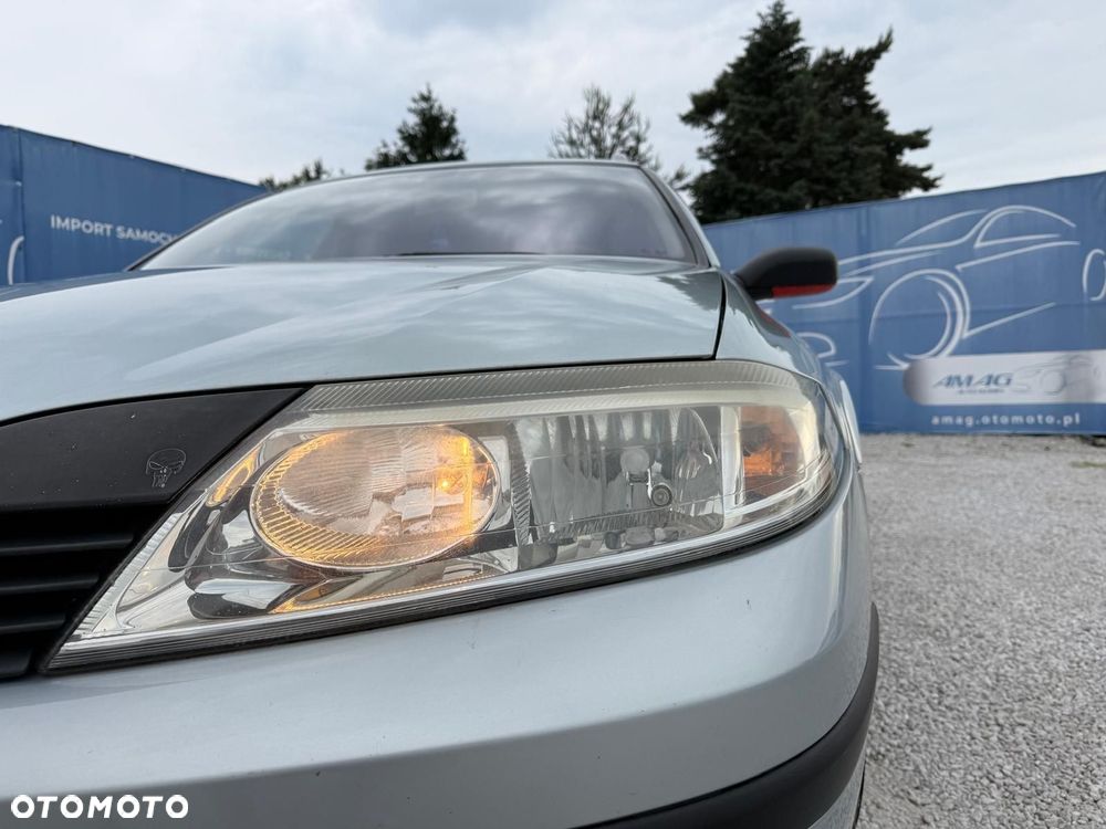 Renault Laguna Grandtour 2.0 Etoile - 10