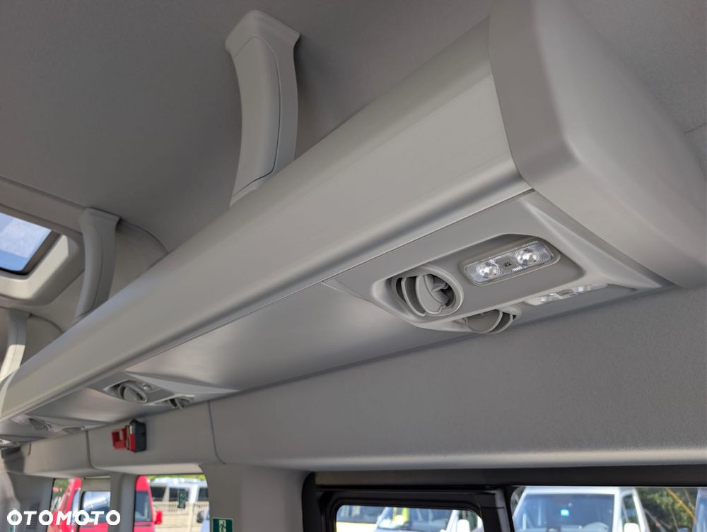 Ford Transit - 30