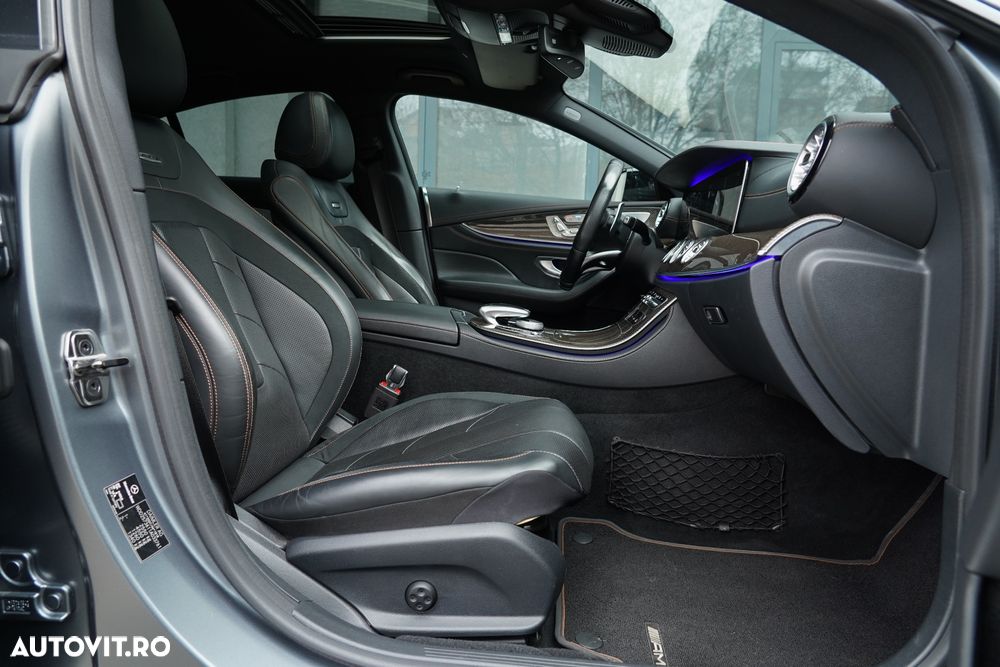 Mercedes-Benz CLS ver-amg-53-4matic-amg-speedshift-9g--tronic - 23
