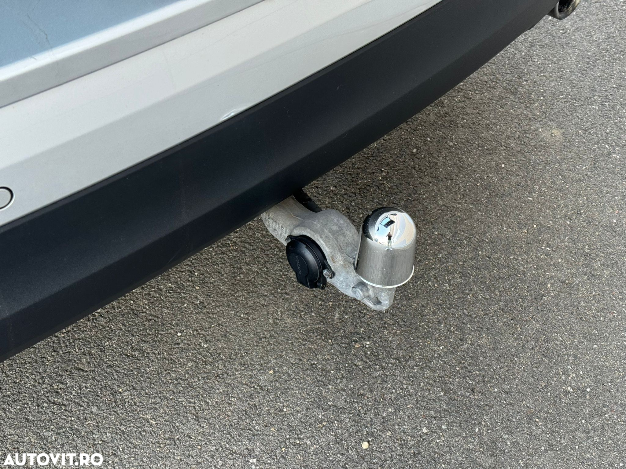 Volvo XC 60 D4 Geartronic Momentum Pro - 34