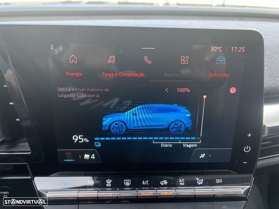 Renault Mégane E-Tech EV60 220hp optimum charge Equilibre - 32