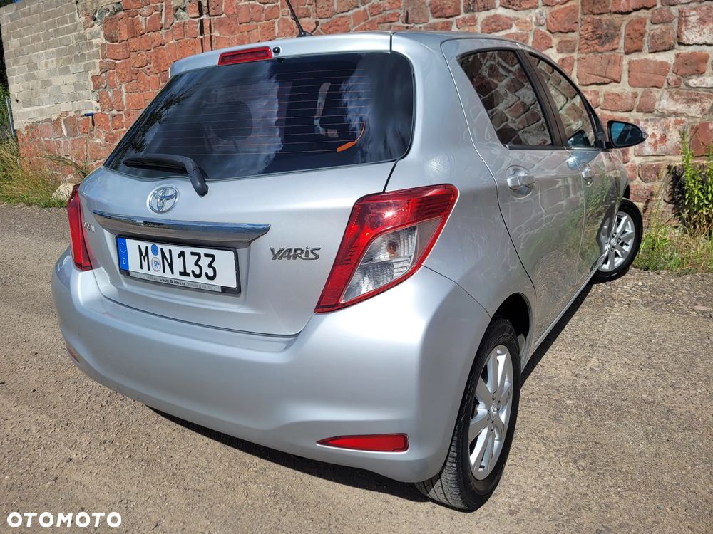 Toyota Yaris 1.0 VVT-i Cool - 13