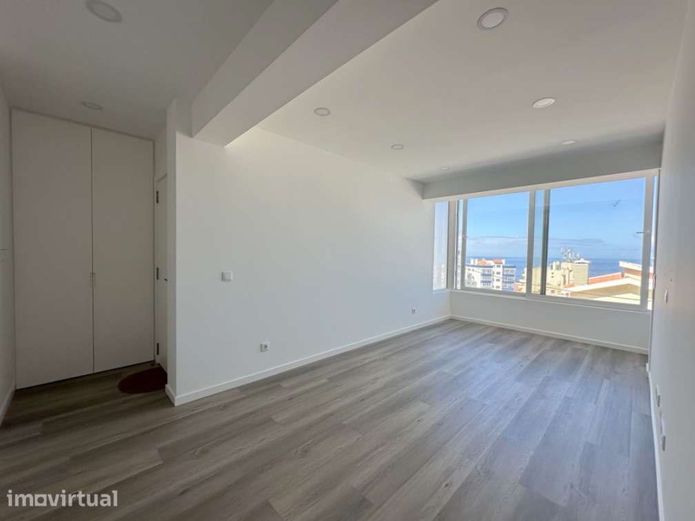 Apartamento T3 no Coração da Ericeira - Grande imagem: 2/25