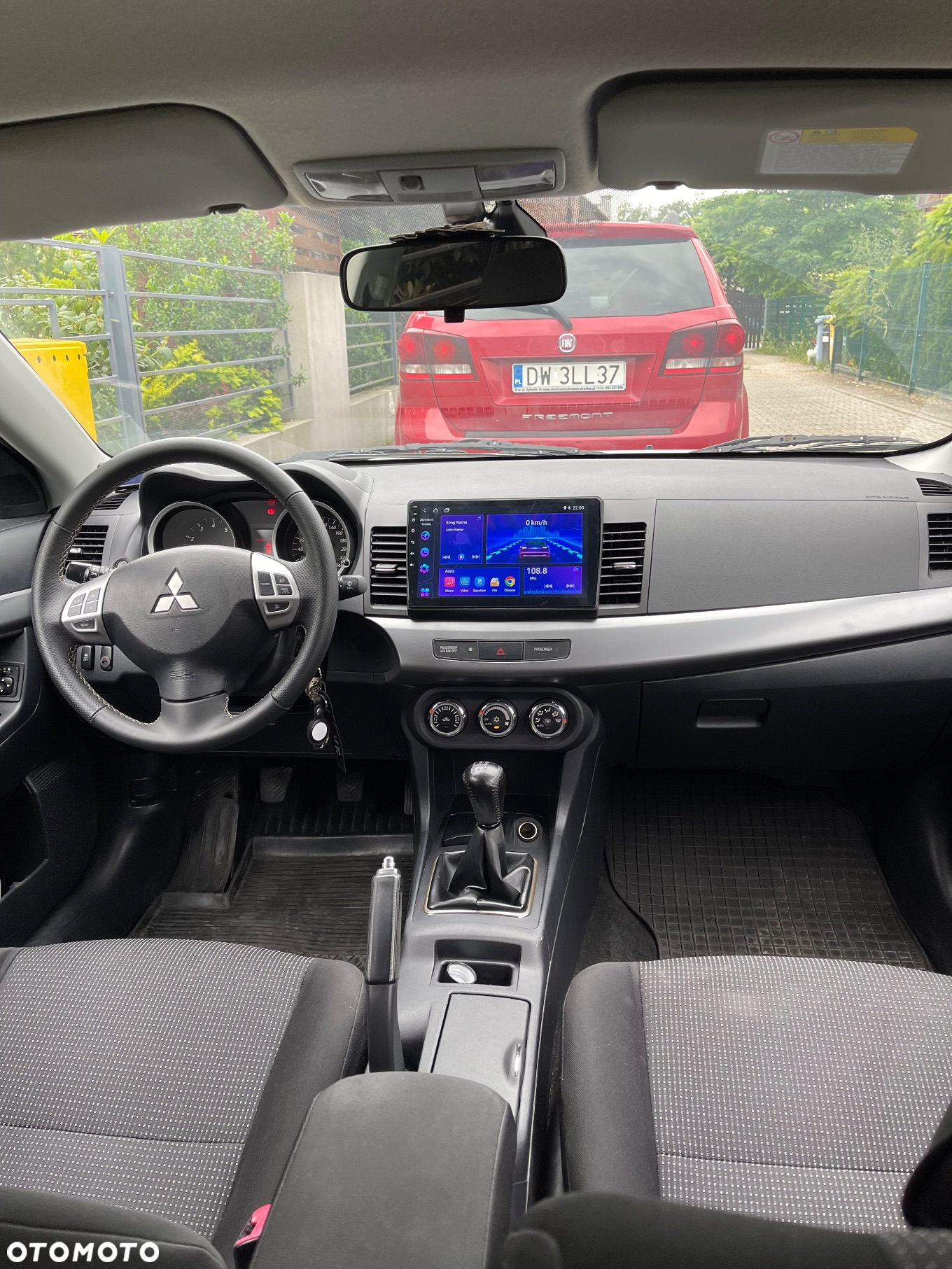 Mitsubishi Lancer 1.8 Invite - 12