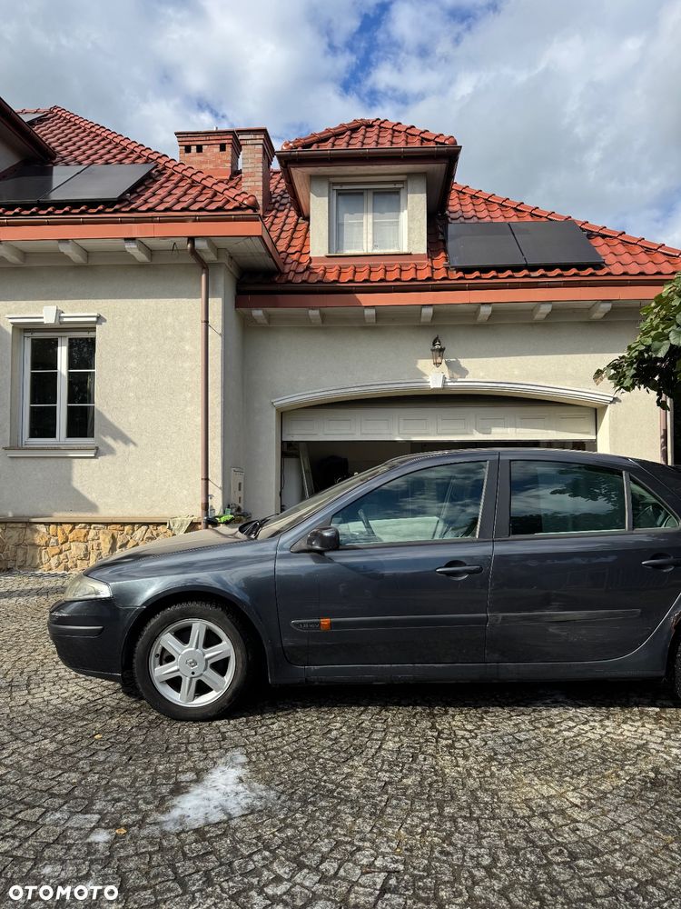 Renault Laguna - 5