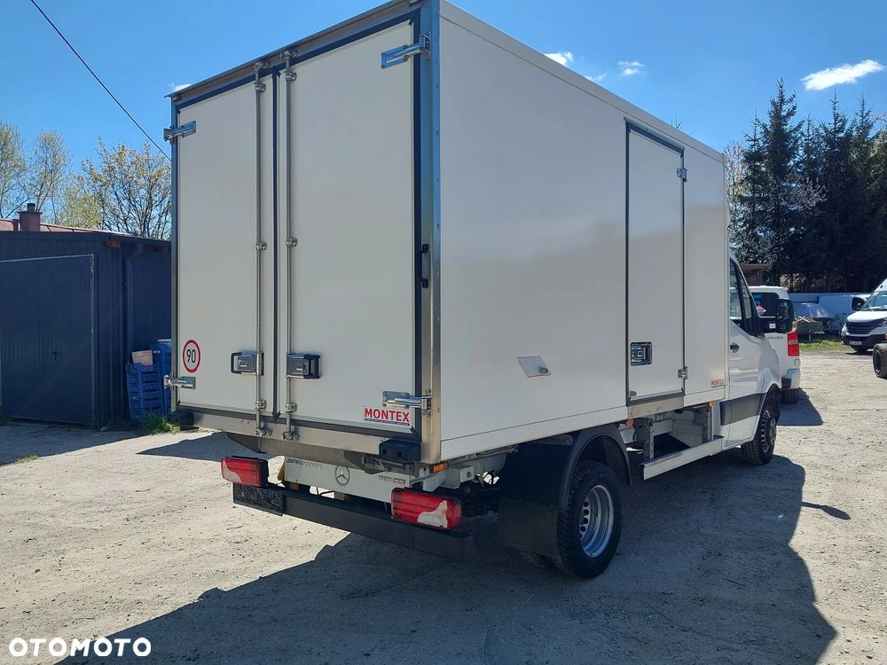 Mercedes-Benz Sprinter - 6