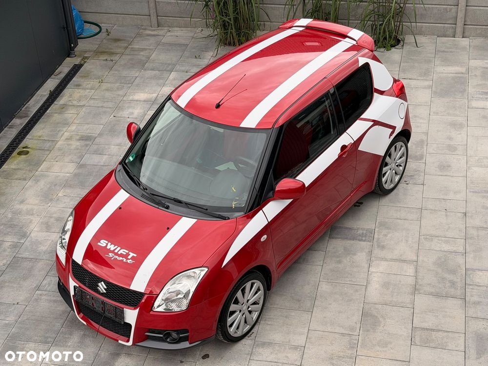 Suzuki Swift 1.6 Sport - 1