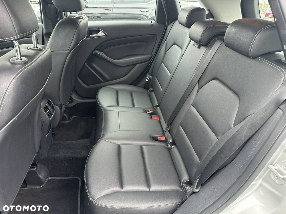 Mercedes-Benz Klasa B 180 CDI BlueEFFICIENCY Edition Style - 25