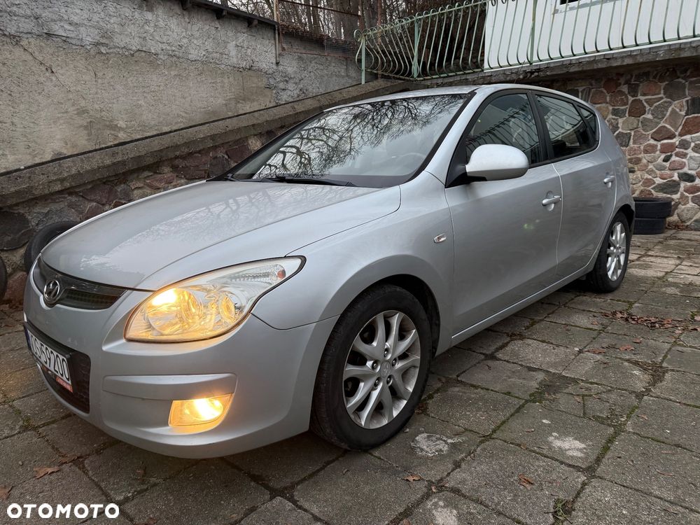 Hyundai i30 i30cw 1.6 CRDi Classic - 3