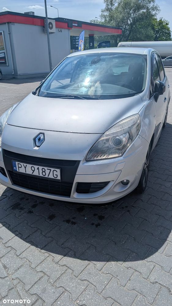 Renault Scenic 1.9 dCi Bose Edition - 1