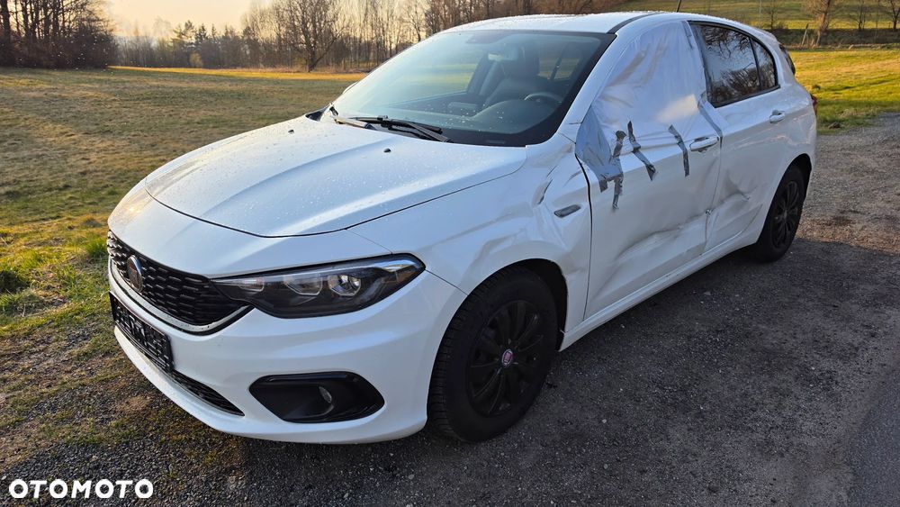 Fiat Tipo 1.4 T-Jet Mirror - 1