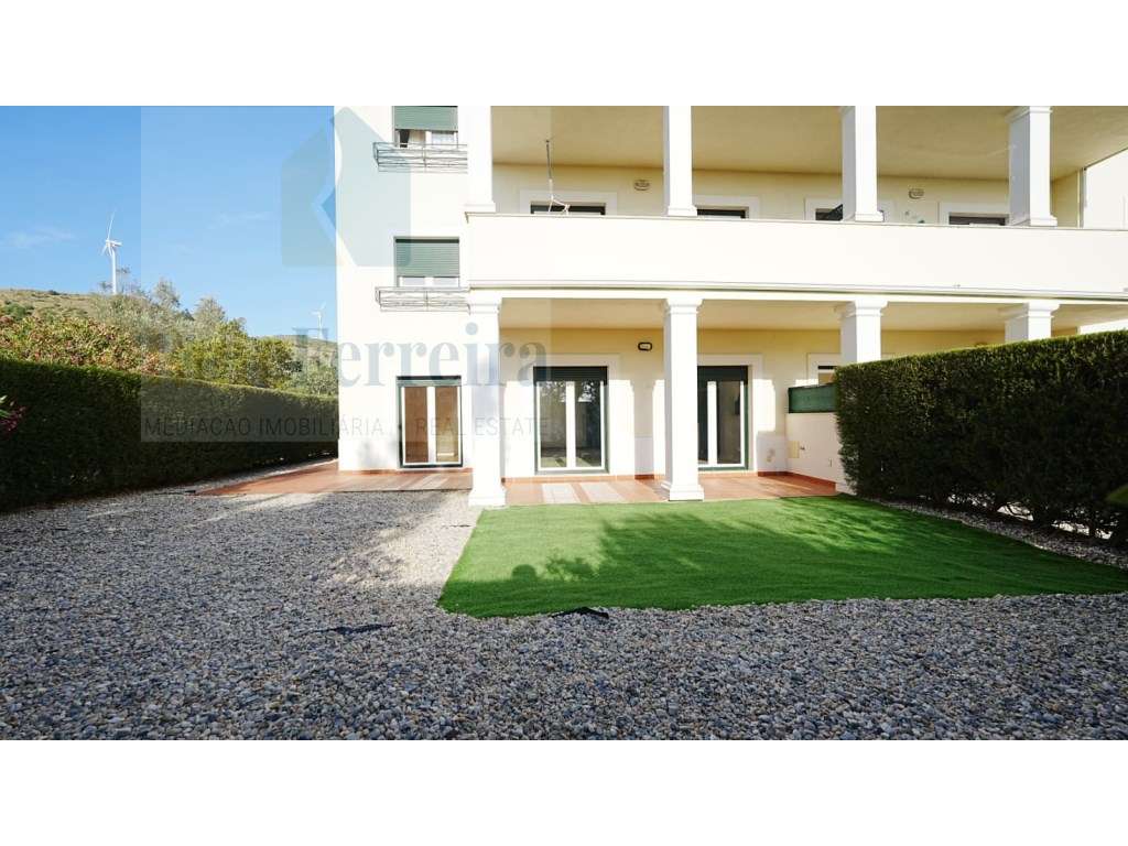 Apartamento T2 no Condomínio de Luxo Campo Real! - Grande imagem: 2/31