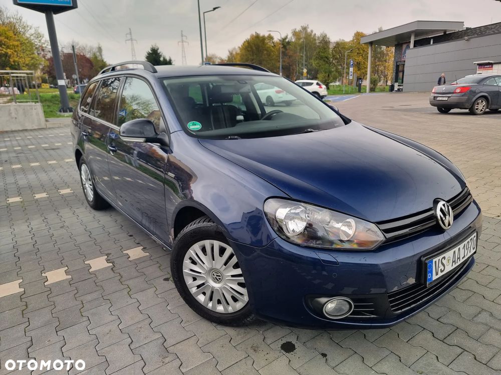 Volkswagen Golf - 2