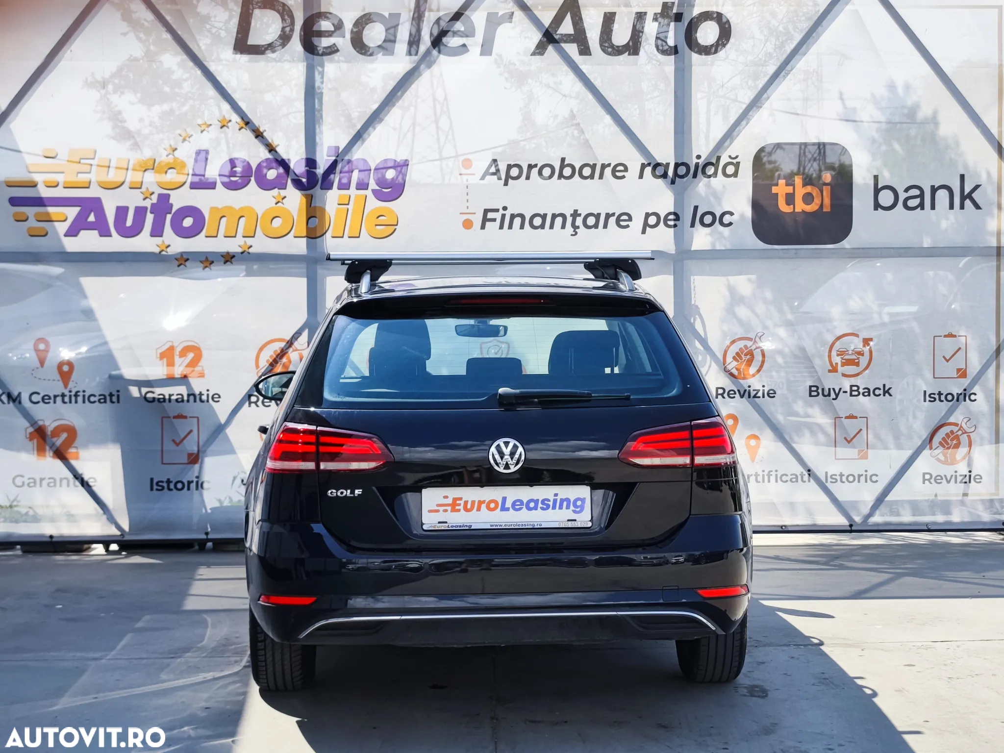 Volkswagen Golf 1.6 TDI DSG Comfortline - 8