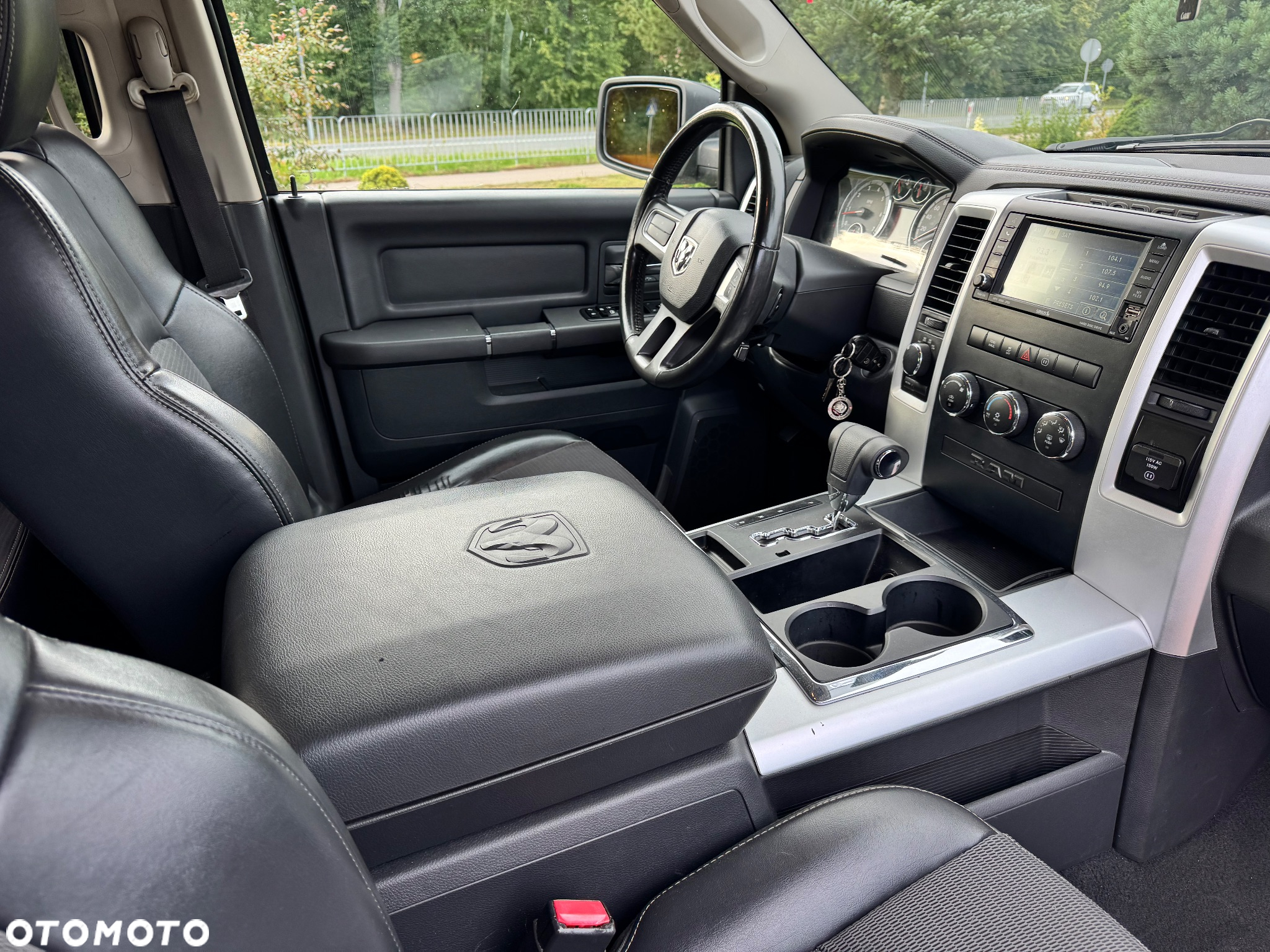 Dodge RAM 1500 5.7 4x4 - 20