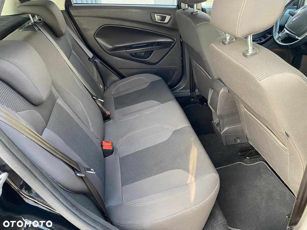 Ford Fiesta 1.5 TDCi Titanium - 27