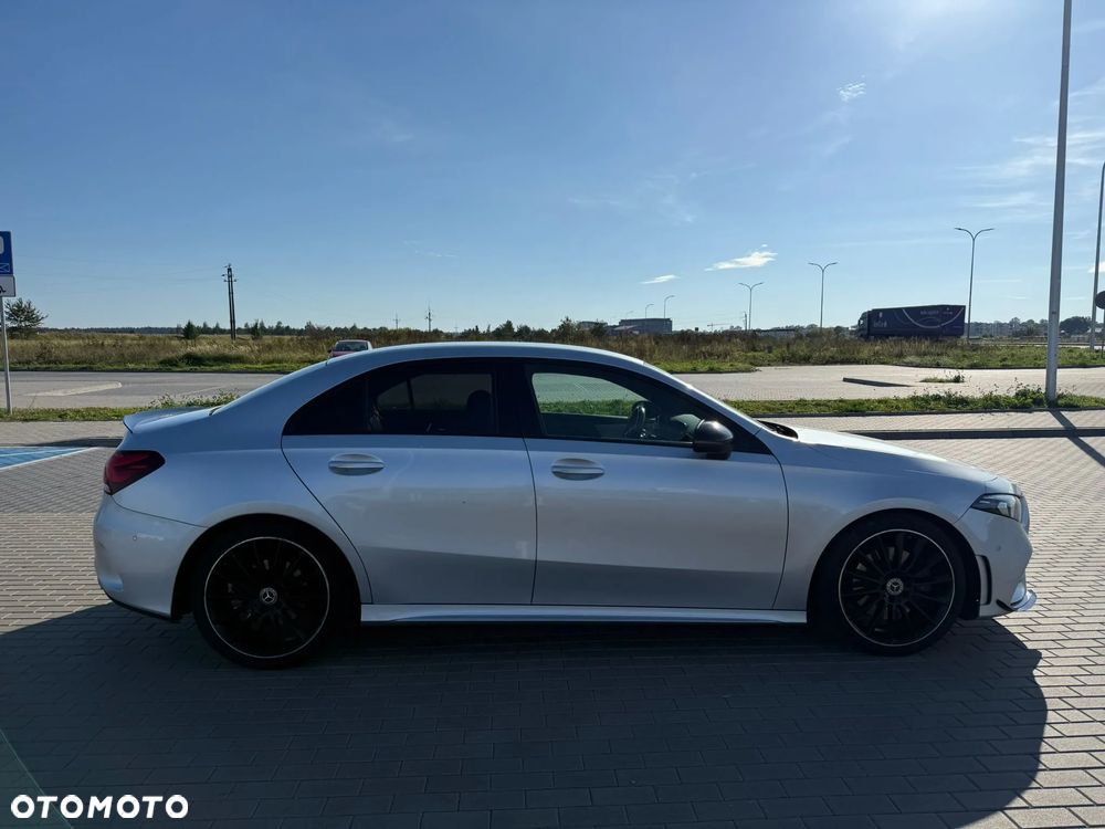 Mercedes-Benz Klasa A 220 4-Matic AMG Line 7G-DCT - 4