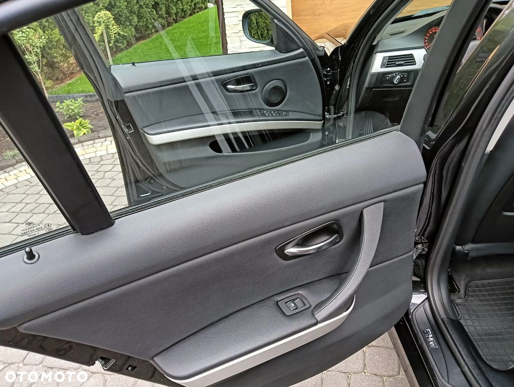 BMW Seria 3 - 18