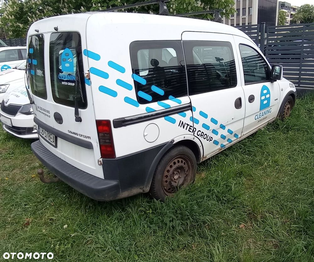 Opel Combo Tour - 3