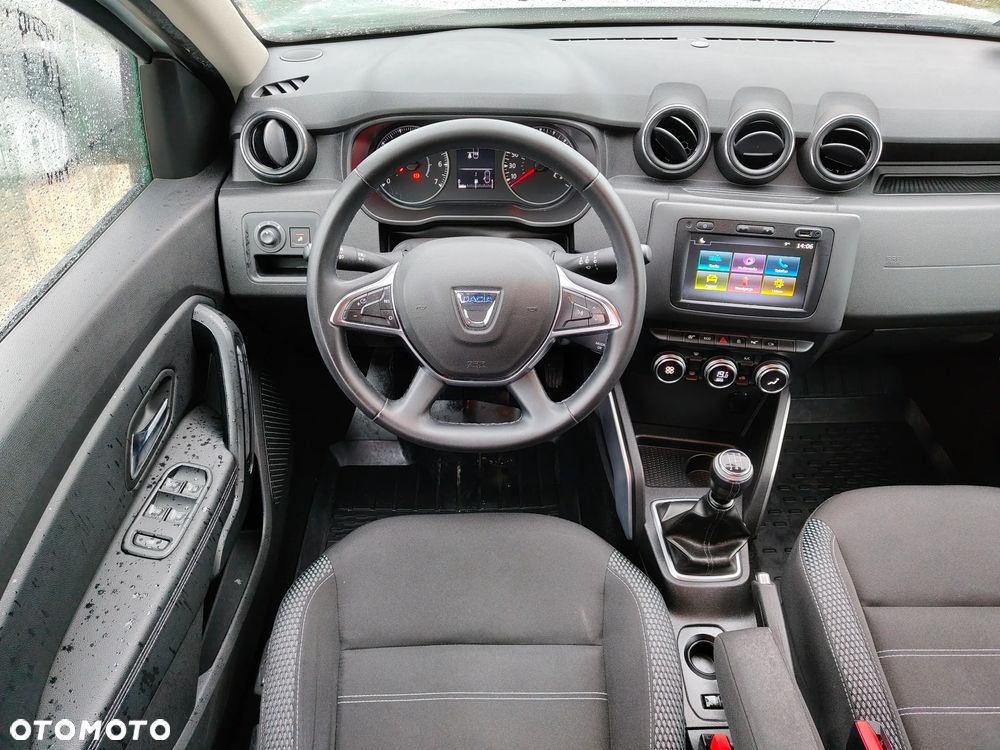 Dacia Duster 1.6 SCe Laureate S&S - 19