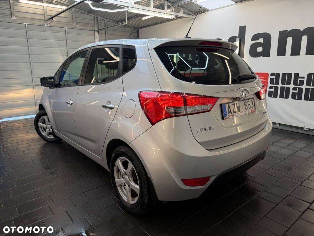 Hyundai ix20 - 13
