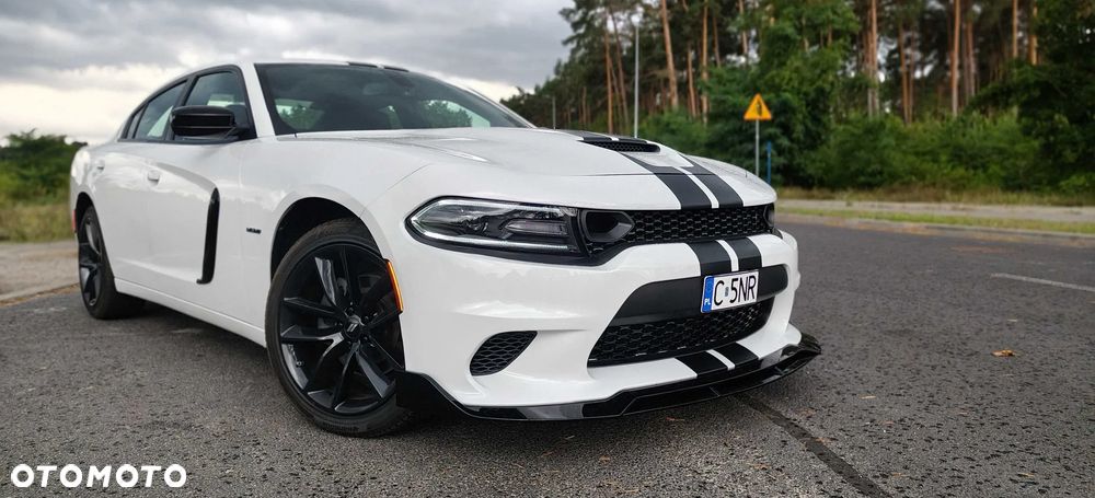 Dodge Charger 5.7 R/T - 1