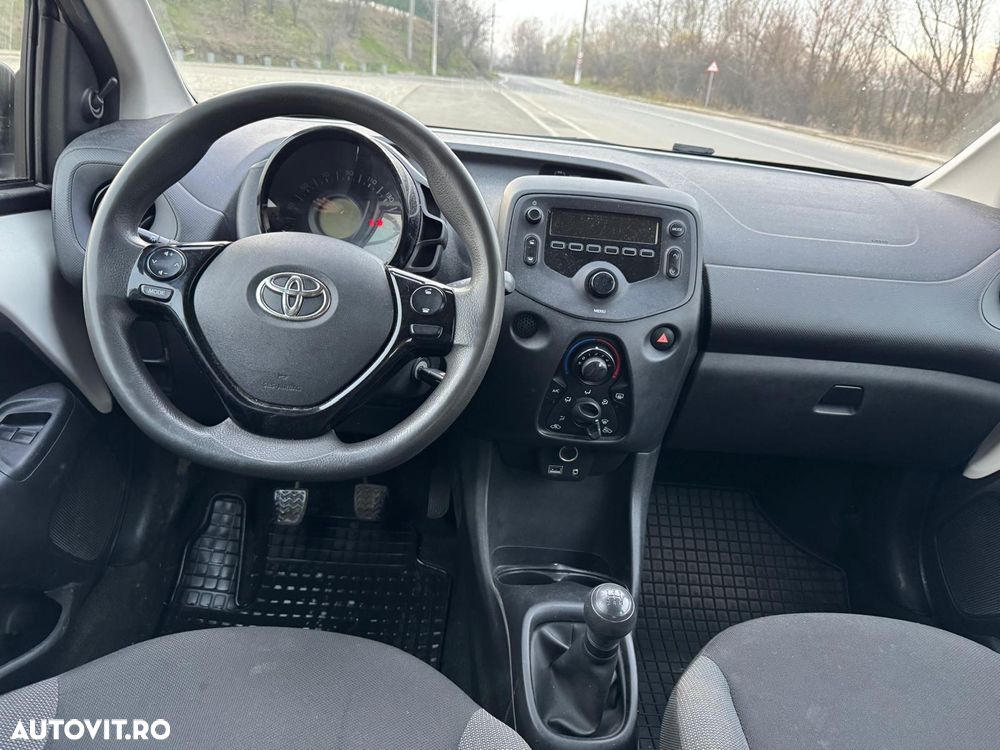 Toyota Aygo - 5