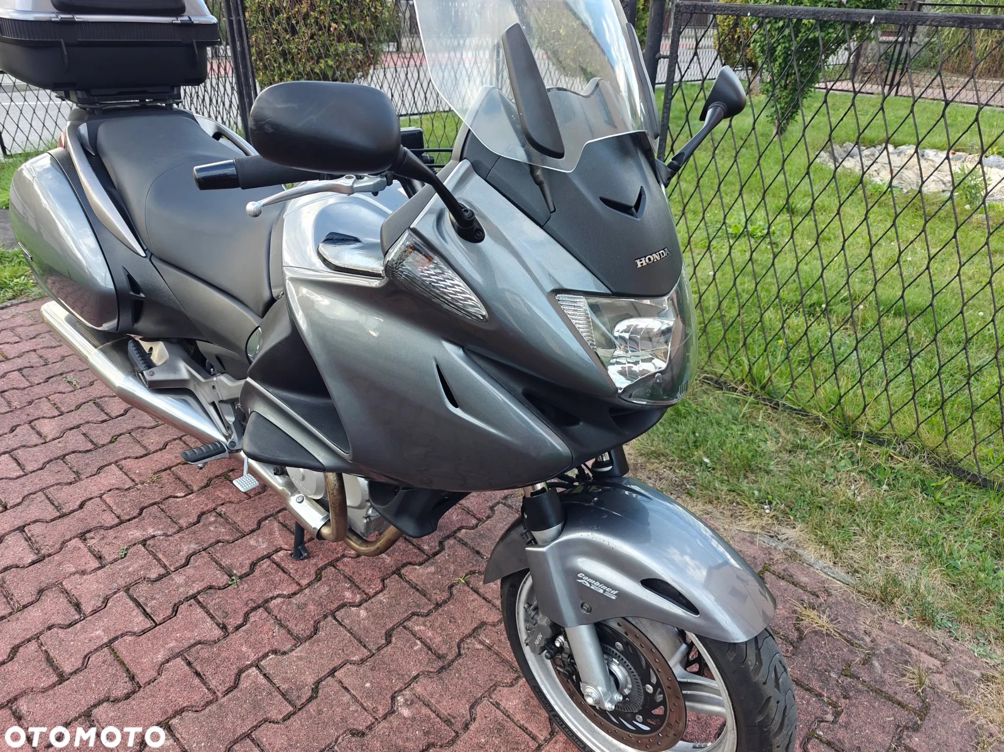 Honda Deauville - 4