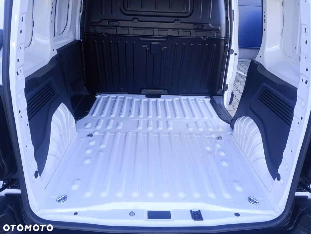 Peugeot Partner - 16