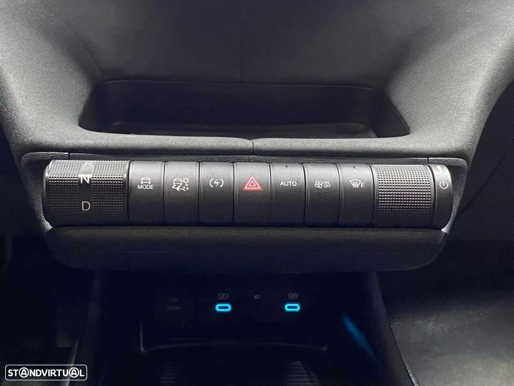 BYD Dolphin 60.4 kWh Design - 24