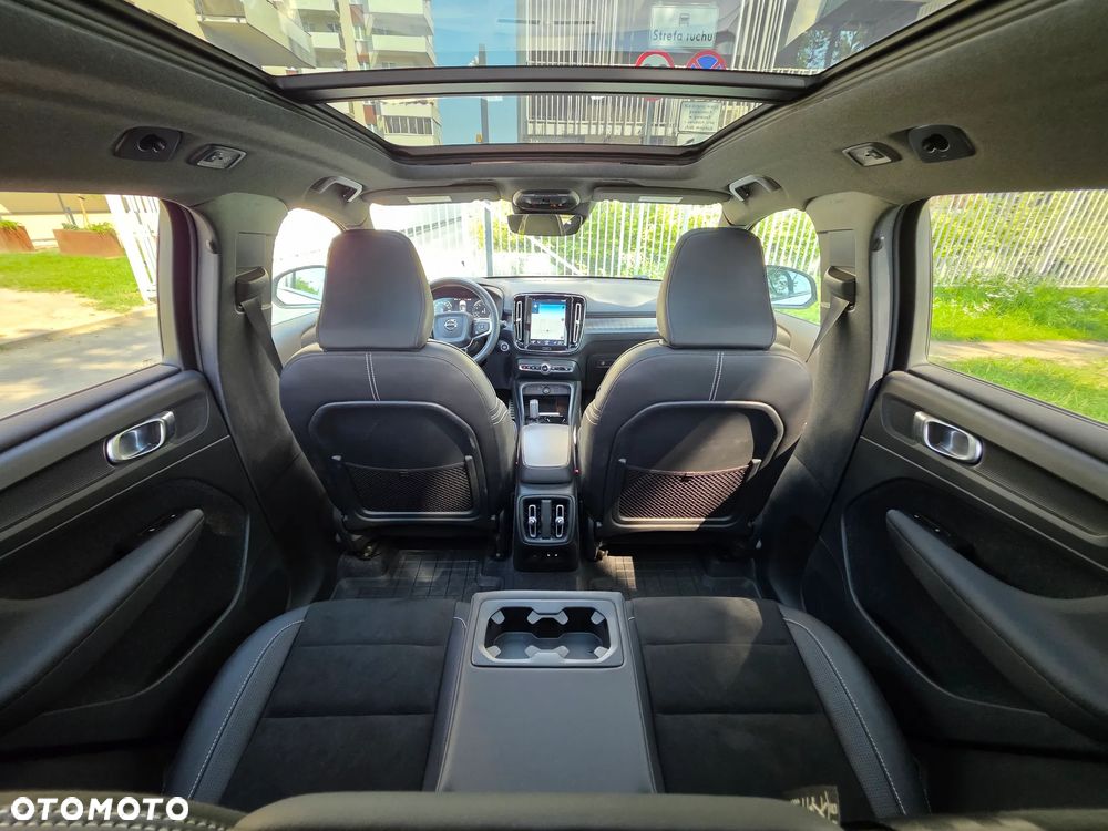 Volvo XC 40 T5 AWD R-Design - 27
