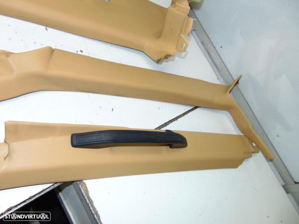 Volvo 780 Turbo coupê Bertone forros - 4