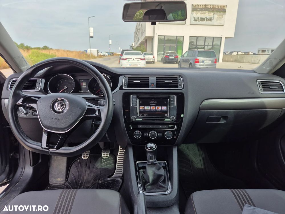 Volkswagen Jetta 1.2 TSI BlueMotion Technology Allstar - 2