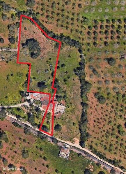 Terreno com Ruina em Albufeira - Grande imagem: 3/8